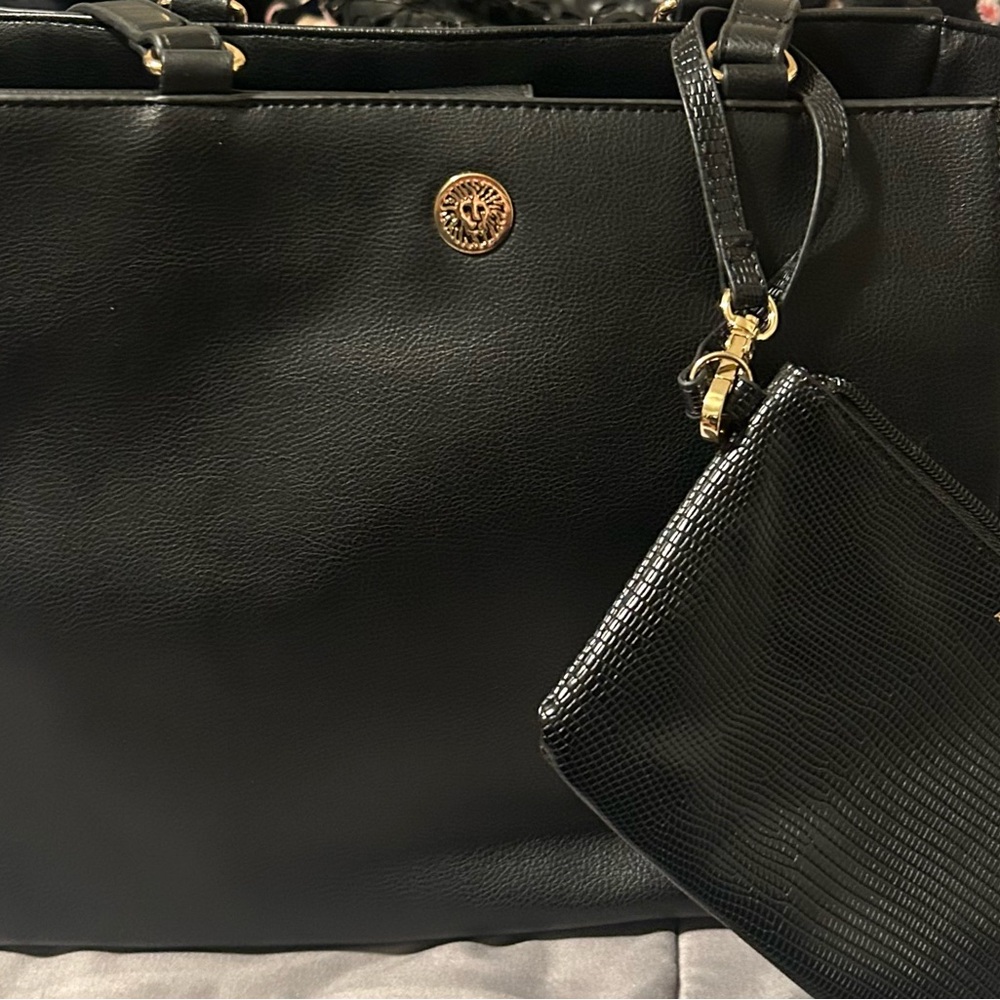 Anne klein Black Leather Tote Bag with Pouch
